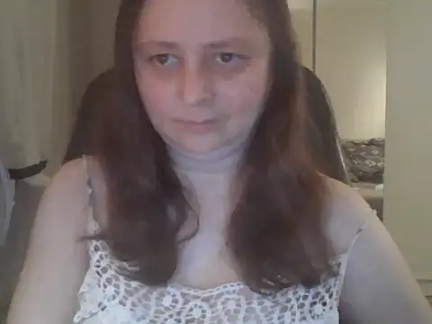 TaylorLovely online show from July 2, 2026, 8:15 pm