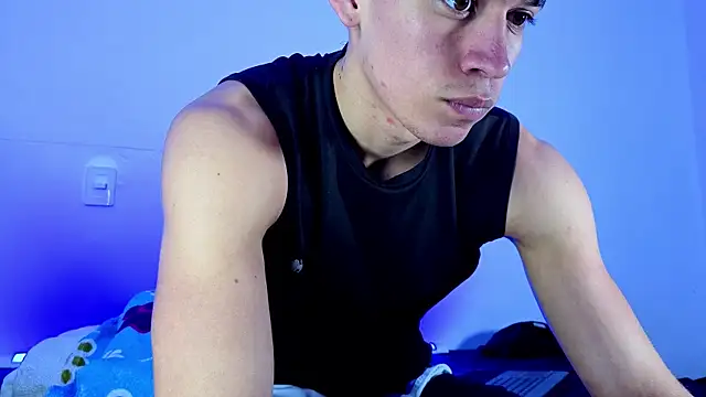 Luke Muscle online show from May 25, 2026, 1:06 pm