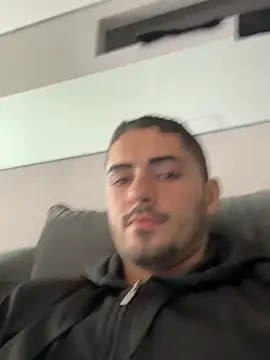 Gugostoso04 online show from May 27, 2026, 2:03 pm