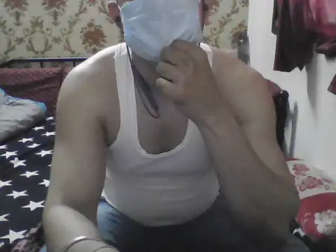 Snapshot of Nivan_7251_1 chatting on June 14, 2026, 9:11 am Nivan 7251 1 online show from June 14, 2026, 9:11 am