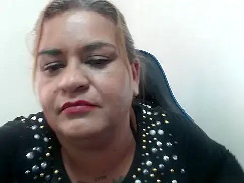 naylah dayan online show from May 24, 2026, 2:33 pm