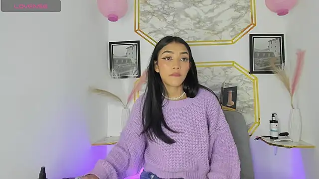 jaulyn 18   online show from May 31, 2026, 12:34 pm