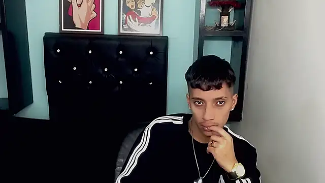 jl brayan12 online show from July 4, 2026, 3:45 am