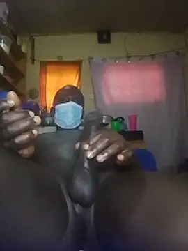 latercummer1 online show from May 31, 2026, 10:11 am