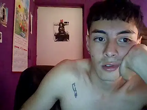 crisanto8 online show from May 22, 2026, 3:06 pm