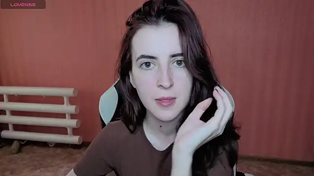 reaissss online show from June 12, 2026, 5:39 am