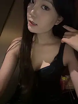amy380689 online show from June 17, 2026, 12:40 pm