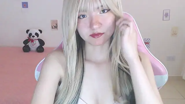 SweetSky1  online show from May 22, 2026, 10:26 pm