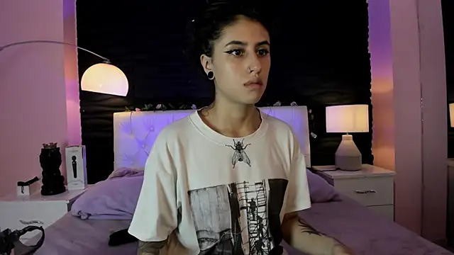 Natasha Nassty online show from May 28, 2026, 8:28 pm