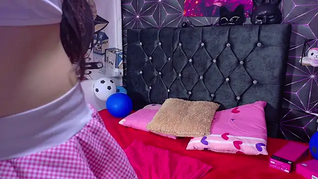 TatyxPrincess online show from July 7, 2026, 7:29 pm