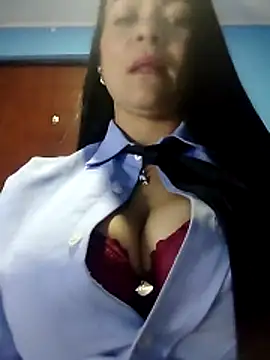 Snapshot of MONSERRAT_ETHAN chatting on July 2, 2026, 3:23 am MONSERRAT ETHAN online show from July 2, 2026, 3:23 am