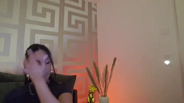 Mina Babe online show from March 13, 2025, 7:17 pm