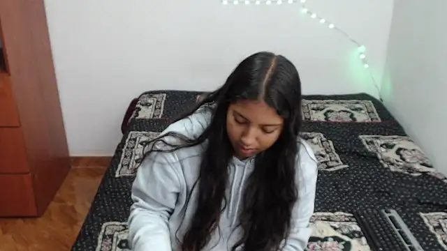 Snapshot of Sex_Latin699 chatting on June 16, 2026, 11:29 pm Sex Latin699 online show from June 16, 2026, 11:29 pm