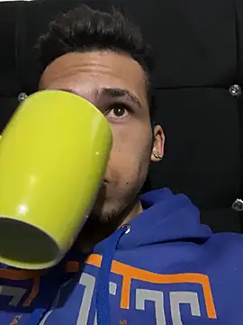 Liamsexy20 online show from June 25, 2026, 6:07 am