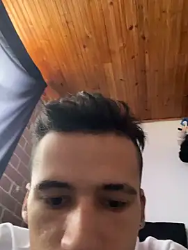 Liamsexy20 online show from July 18, 2026, 9:18 pm