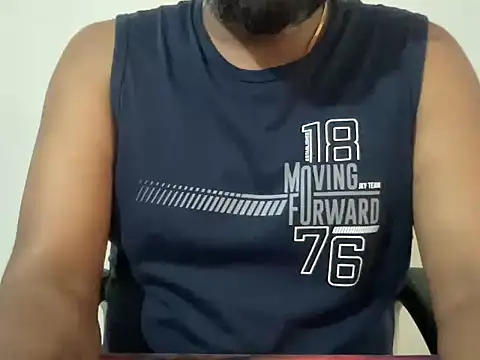 Snapshot of incestfukcerr chatting on June 22, 2026, 6:32 am incestfukcerr online show from June 22, 2026, 6:32 am