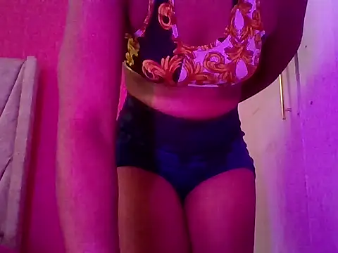 thaisleen online show from June 26, 2026, 5:01 am