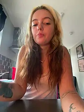 Snapshot of naughtygirl6989 chatting on July 11, 2026, 9:12 am naughtygirl6989 online show from July 11, 2026, 9:12 am