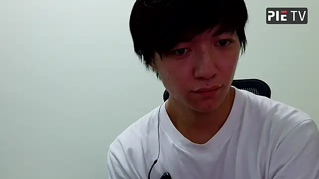 pie-001 online show from May 27, 2026, 2:03 pm
