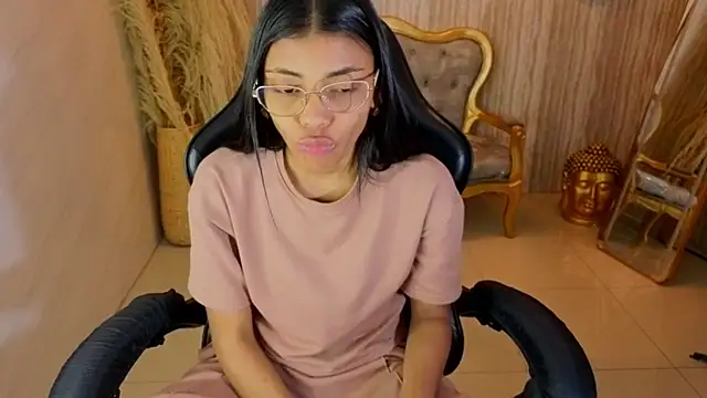 valentina gomez s online show from July 13, 2026, 7:49 pm