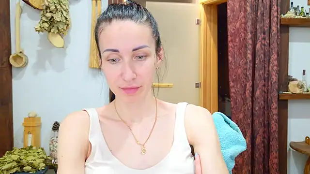BouncySweety online show from May 3, 2026, 6:58 pm