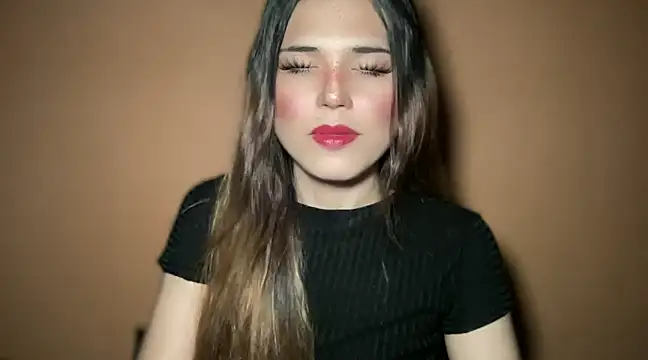 Nami Campbell online show from January 5, 2025, 9:25 pm