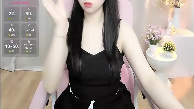 shynana online show from July 13, 2026, 1:08 am