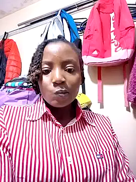 Snapshot of Fataniaboobs chatting on May 24, 2026, 11:59 am Fataniaboobs online show from May 24, 2026, 11:59 am