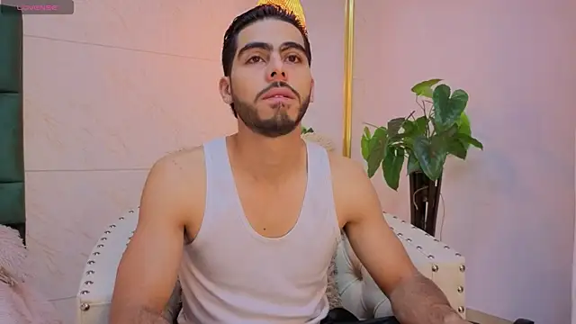 Snapshot of Jadiel_Stone chatting on June 18, 2026, 12:20 pm Jadiel Stone online show from June 18, 2026, 12:20 pm