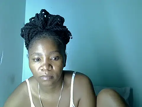Snapshot of sassykisser chatting on May 27, 2026, 1:35 am sassykisser online show from May 27, 2026, 1:35 am