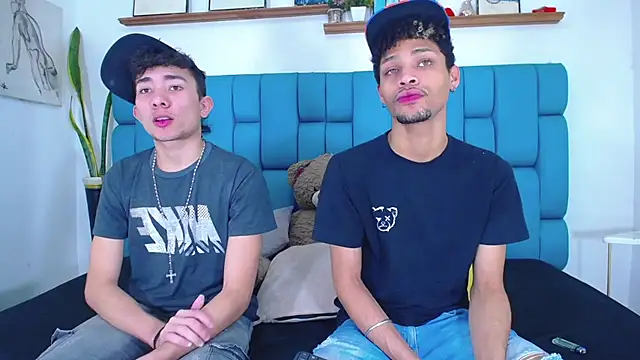 STRANGER BOYS online show from July 14, 2026, 11:10 pm