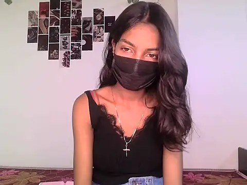 KAJALKUMARIORG online show from July 15, 2026, 7:02 am