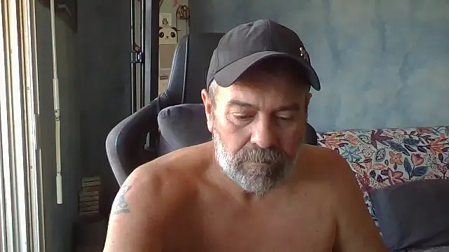 Snapshot of panda_06200 chatting on July 11, 2026, 6:49 am panda 06200 online show from July 11, 2026, 6:49 am