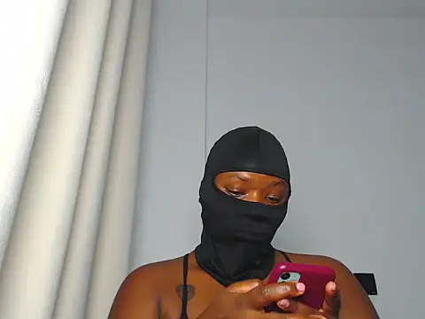 Ebony heat online show from May 27, 2026, 7:00 pm