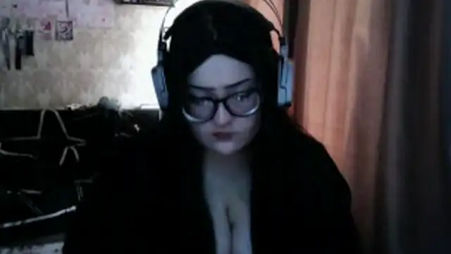 Moon Lady122 online show from May 30, 2026, 8:50 pm