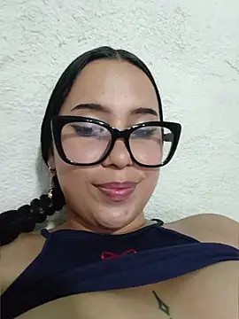 shantall cute online show from July 2, 2026, 3:34 am