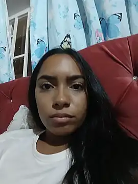 xcleila online show from May 30, 2026, 1:57 am
