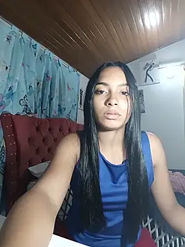 Snapshot of xcleila chatting on June 9, 2026, 4:13 am xcleila online show from June 9, 2026, 4:13 am