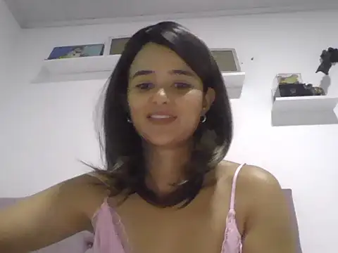 micaelamoreno18 online show from July 28, 2026, 3:24 am