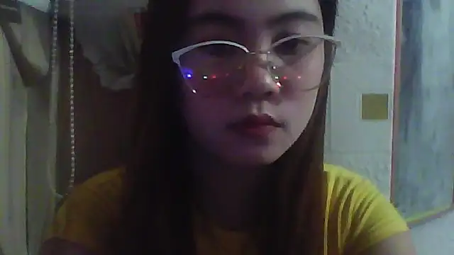 MatildaJanik online show from May 30, 2026, 3:36 am