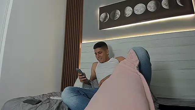 Mauro boy online show from June 11, 2026, 12:43 am