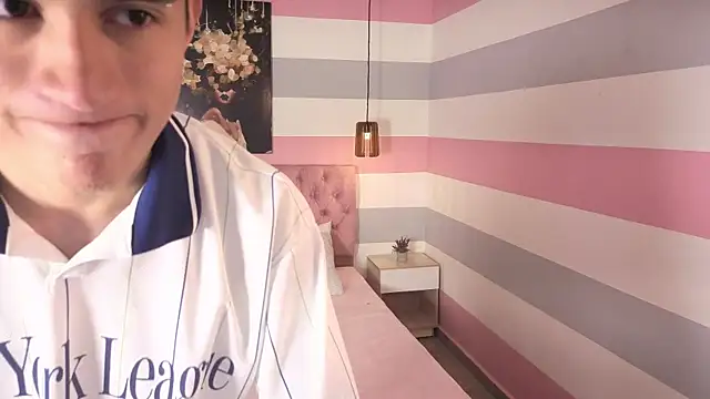 ryan valentino online show from July 1, 2026, 2:07 pm