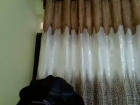 Pretty Carson online show from May 29, 2026, 6:22 am