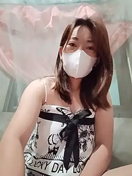 Snapshot of -Trinina- chatting on June 21, 2026, 9:06 pm -Trinina- online show from June 21, 2026, 9:06 pm