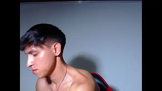 Snapshot of rowanbig chatting on July 14, 2026, 1:08 am rowanbig online show from July 14, 2026, 1:08 am