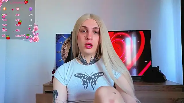 Chloecherry online show from July 14, 2026, 2:34 pm