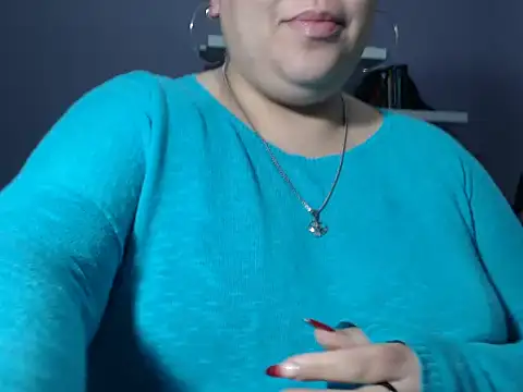 June Osborne online show from May 28, 2026, 11:02 pm