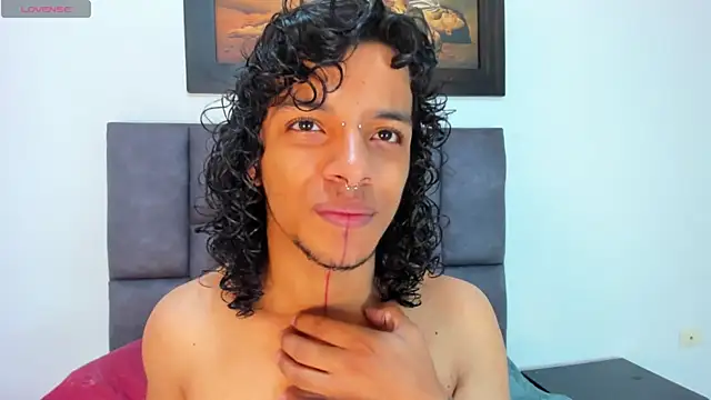 Lucas cruz1 online show from July 24, 2026, 3:15 am