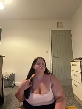 LillyMaexx online show from June 10, 2026, 9:14 pm