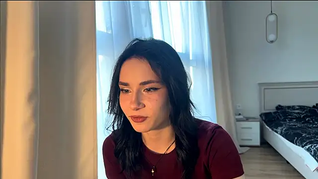 DianneFurna online show from May 31, 2026, 5:20 pm
